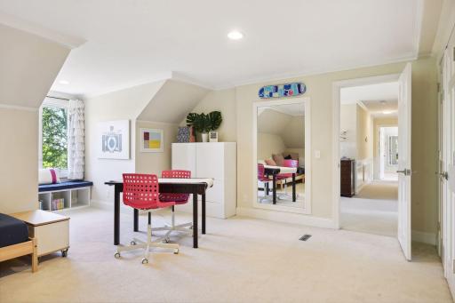 335 Peavey Road, Wayzata, MN 55391