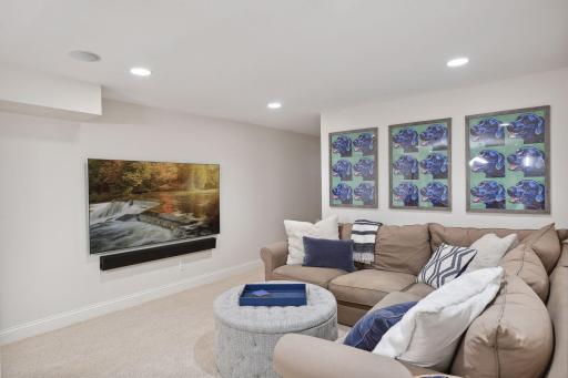 335 Peavey Road, Wayzata, MN 55391
