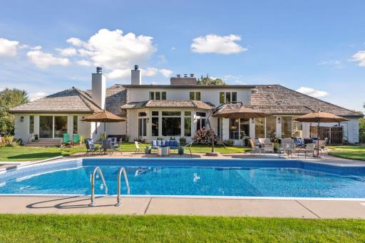 335 Peavey Road, Wayzata, MN 55391