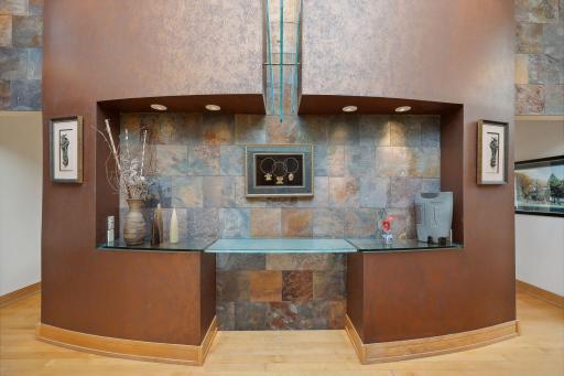 14013 Frontier Lane, Burnsville, MN 55337