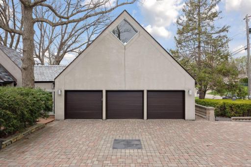 14013 Frontier Lane, Burnsville, MN 55337