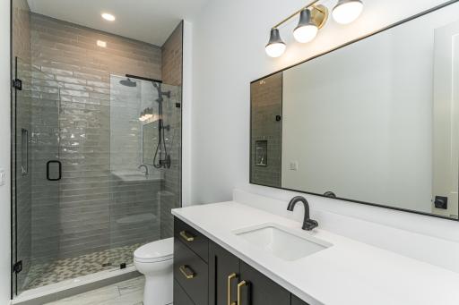 1548 Shannon Oaks Boulevard NE, Rochester, MN 55906