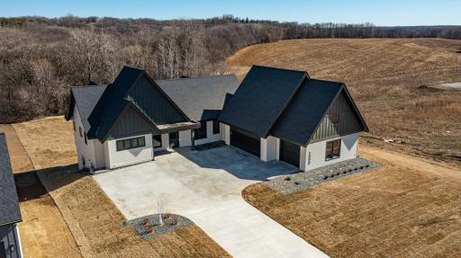 1548 Shannon Oaks Boulevard NE, Rochester, MN 55906