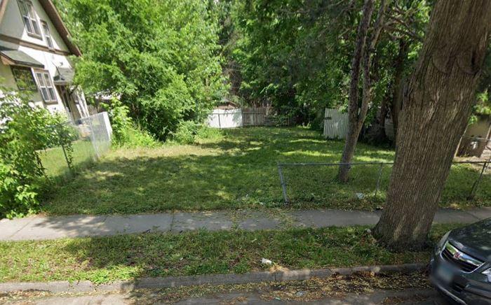 3434 Dupont Ave North Lot