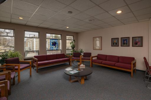 22-web-or-mls-22-Fireside Room.jpg