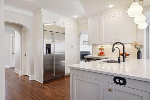 4504 Arden Avenue, Edina, MN 55424