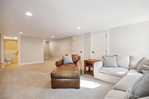 4504 Arden Avenue, Edina, MN 55424