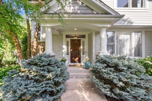 1600 Bridgewater Road, Golden Valley, MN 55422