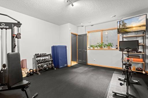 1600 Bridgewater Road, Golden Valley, MN 55422
