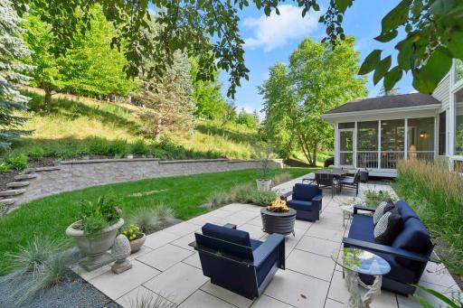 1600 Bridgewater Road, Golden Valley, MN 55422