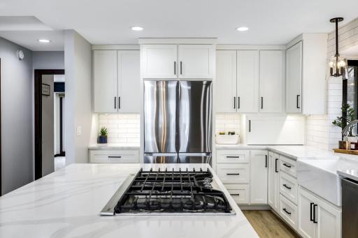 17132 Sunset Trail SW, Prior Lake, MN 55372