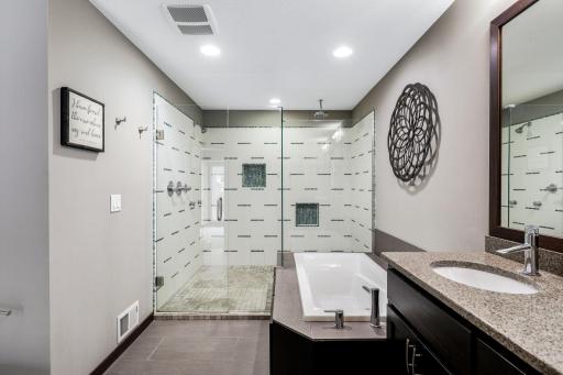 17132 Sunset Trail SW, Prior Lake, MN 55372