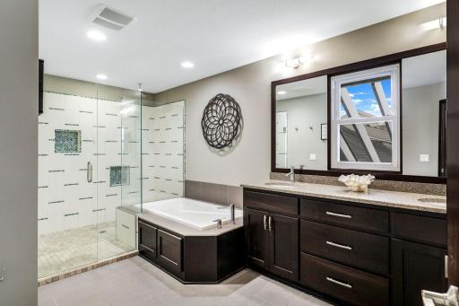17132 Sunset Trail SW, Prior Lake, MN 55372