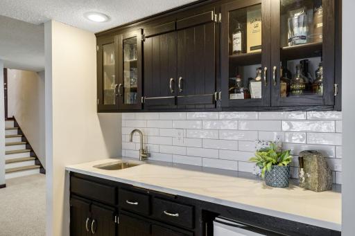 17132 Sunset Trail SW, Prior Lake, MN 55372