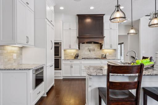 5650 Zanzibar Lane N, Minneapolis, MN 55446