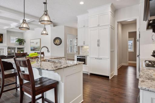 5650 Zanzibar Lane N, Minneapolis, MN 55446