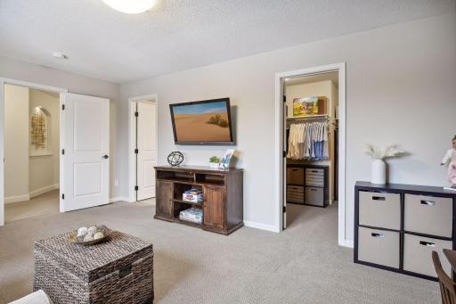 5650 Zanzibar Lane N, Minneapolis, MN 55446