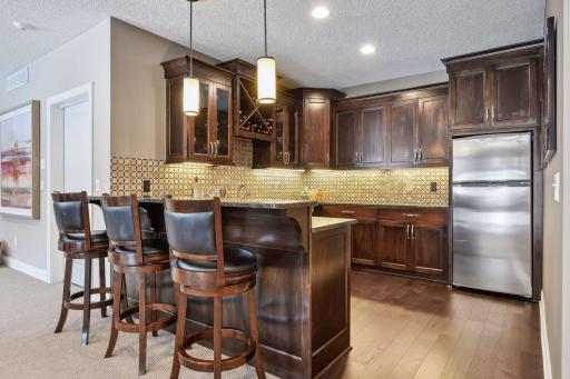 5650 Zanzibar Lane N, Minneapolis, MN 55446