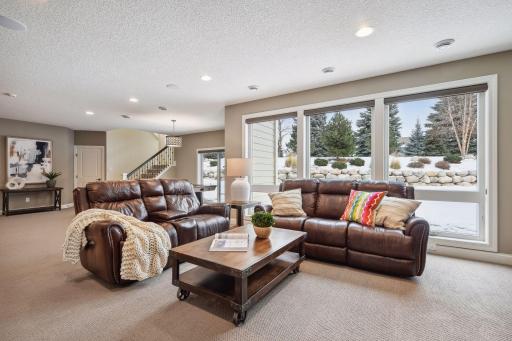 5650 Zanzibar Lane N, Minneapolis, MN 55446