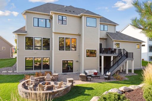 5650 Zanzibar Lane N, Minneapolis, MN 55446