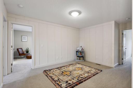 5653 Garden Drive, Woodbury, MN 55129