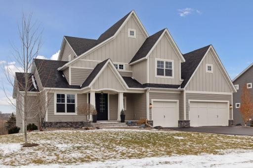 5653 Garden Drive, Woodbury, MN 55129