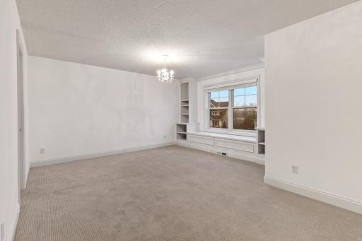 7060 millcreek Lane N, Excelsior, MN 55317