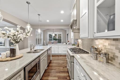 7060 millcreek Lane N, Excelsior, MN 55317