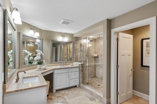 7060 millcreek Lane N, Excelsior, MN 55317