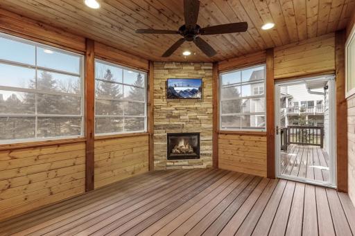 7060 millcreek Lane N, Excelsior, MN 55317