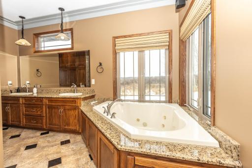 15506 US Hwy 71, Sauk Centre, MN 56378