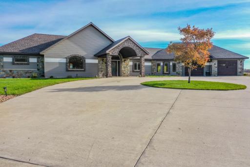 15506 US Hwy 71, Sauk Centre, MN 56378