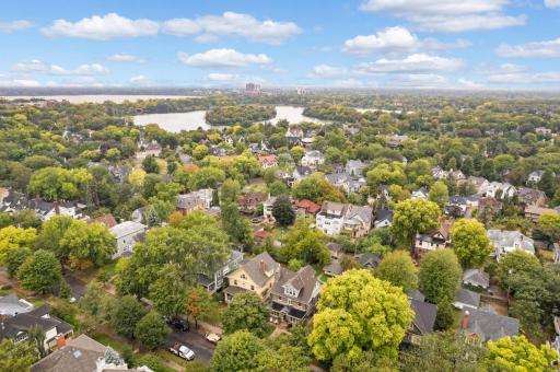 2420 Humboldt Avenue S, Minneapolis, MN 55405