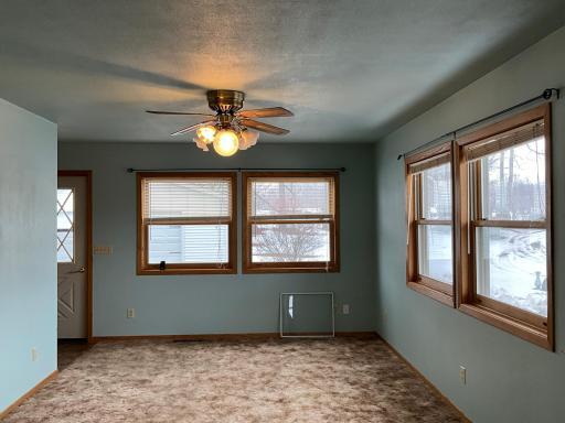 Rear rec room & dining.