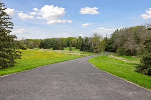 5971 Pagenkopf Road, Maple Plain, MN 55359