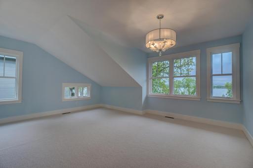 5405 Carlson Road, Shoreview, MN 55126