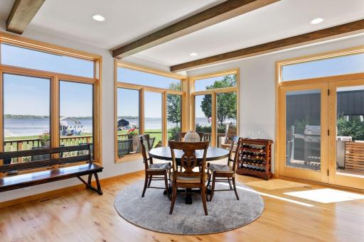 1905 Beach Lane, Wayzata, MN 55391