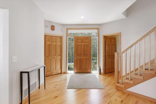 1905 Beach Lane, Wayzata, MN 55391