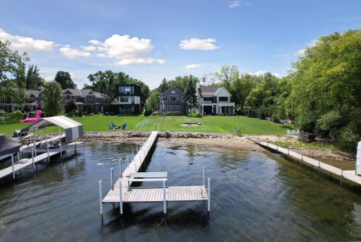 1905 Beach Lane, Wayzata, MN 55391
