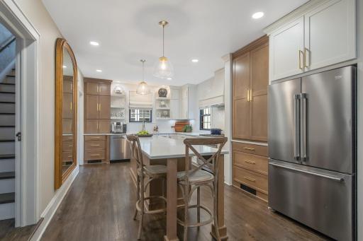4519 Casco Avenue, Edina, MN 55424
