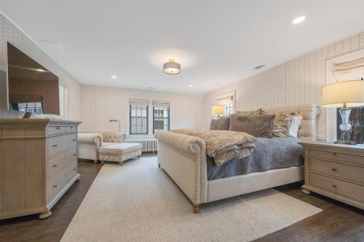 4519 Casco Avenue, Edina, MN 55424