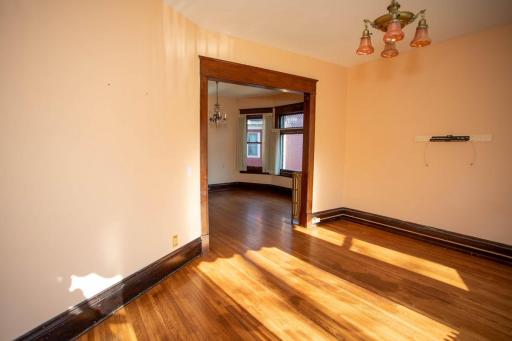 Lots of natural woodwork including great hardwood floors