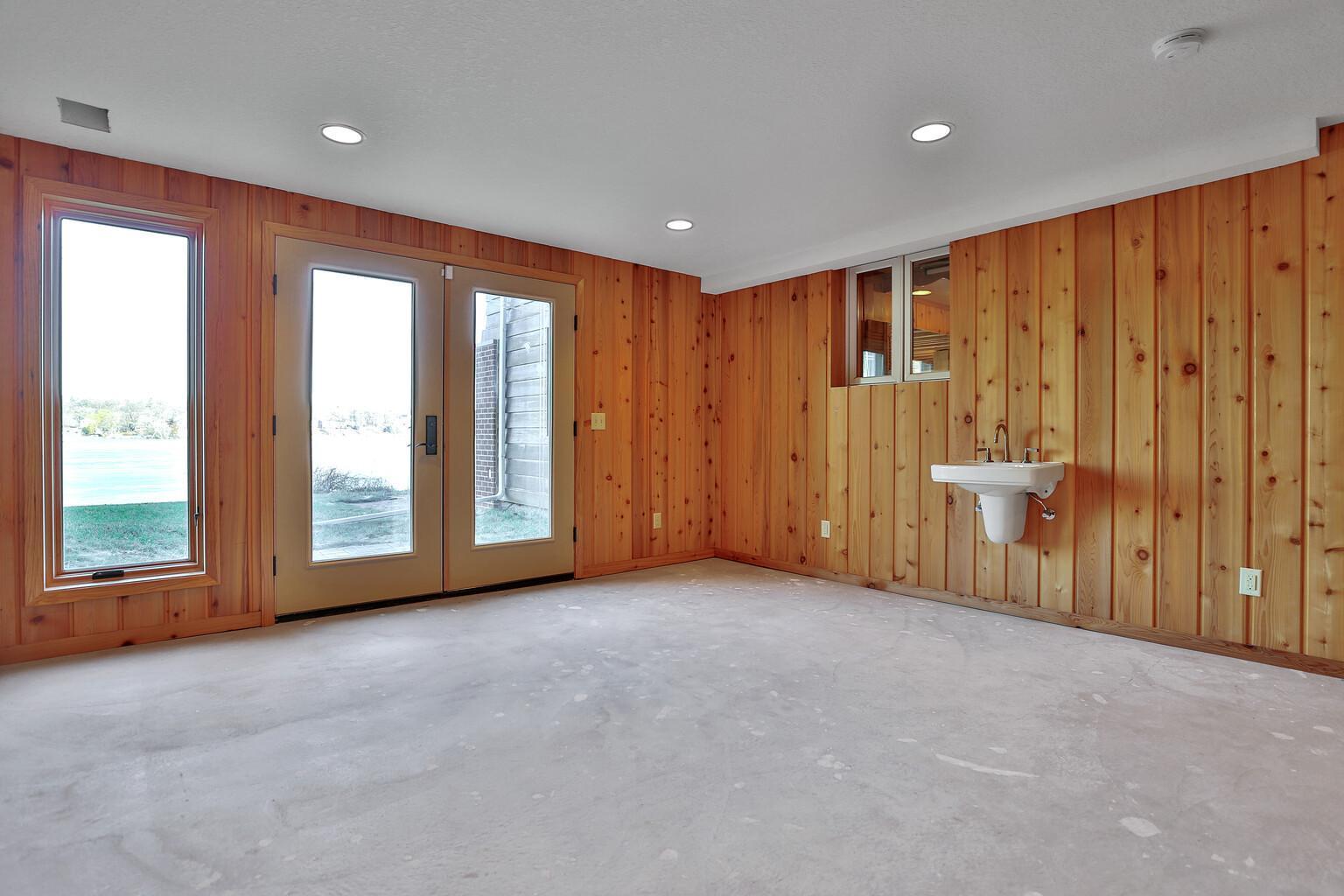 Another view of the Beach Room.