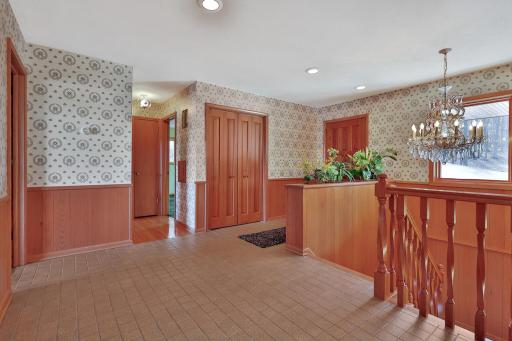 6000 Hardscrabble Circle, Minnetrista, MN 55364