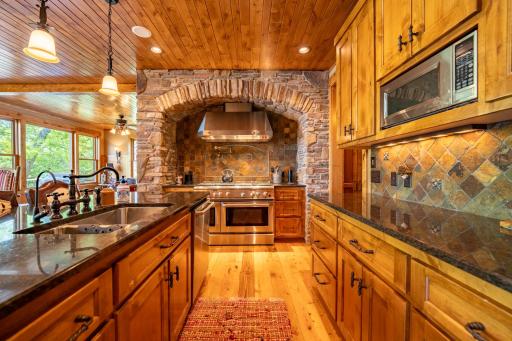 12600 ABC Drive, Crosslake, MN 56442