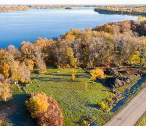 Fabulous Lake Chippewa lot