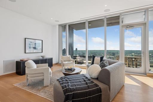255 Hennepin Avenue, 3201, Minneapolis, MN 55401