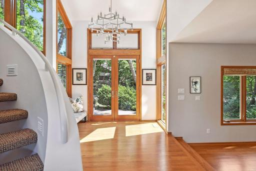 2410 Lorien Street, Minnetonka, MN 55305
