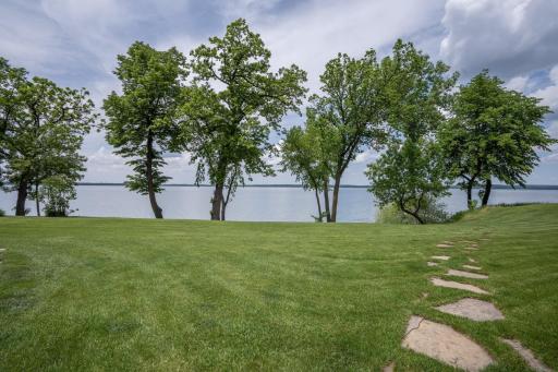 11660 Indian Beach Road, Spicer, MN 56288