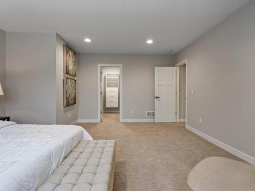 141 Mendota Road W, West Saint Paul, MN 55118